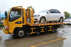 武陟附近拖车救援24小时服务热线