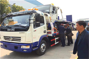武陟汽车道路救援拖车价格
